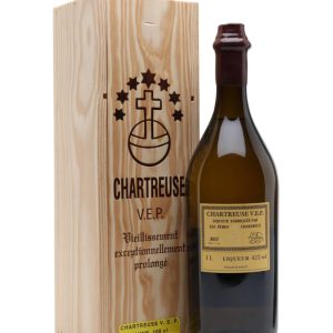 Chartreuse Yellow VEP Liqueur 1 Liter